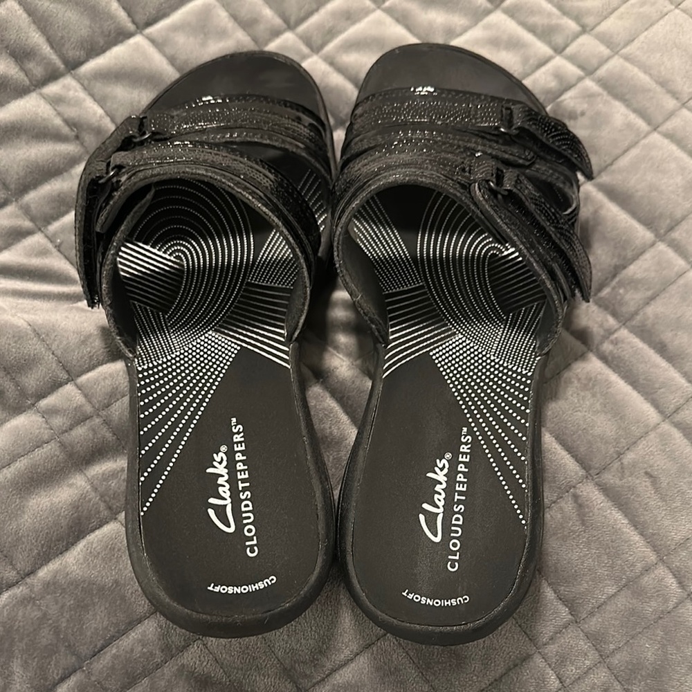 Clarks Cloudsteppers Black Sandals